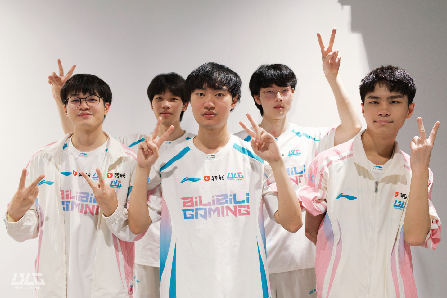 BLG电子竞技俱乐部发布2026LPL第三赛段赛场合照